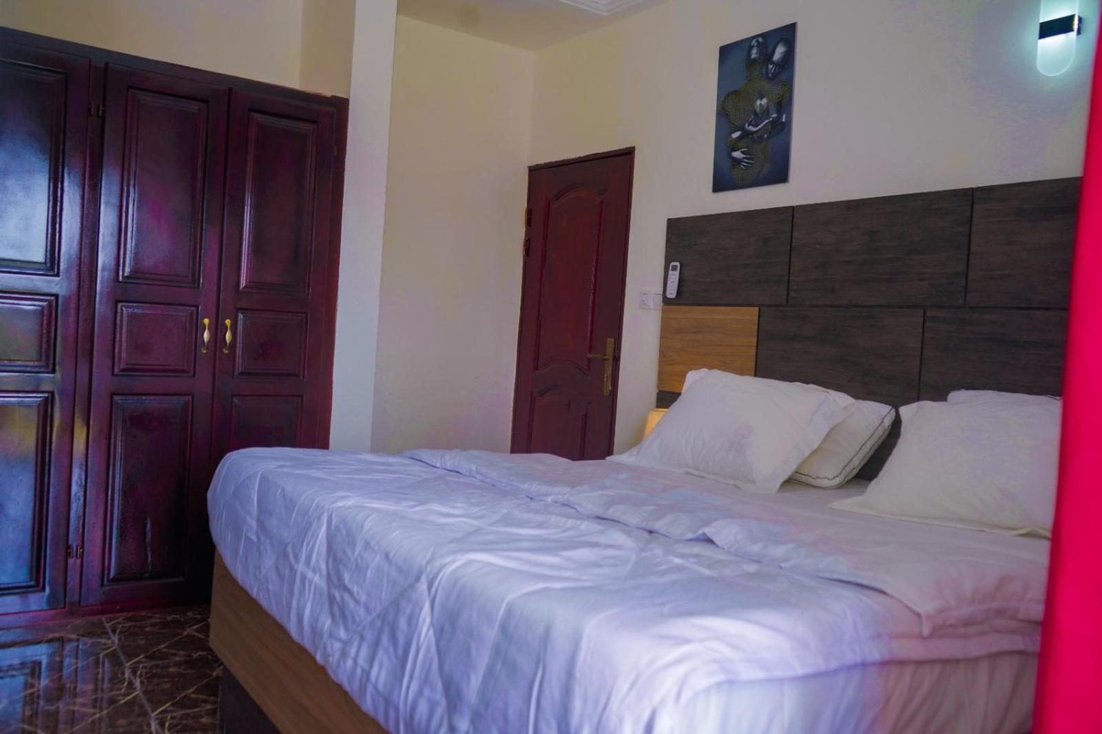 Prince Home Douala Exterior foto